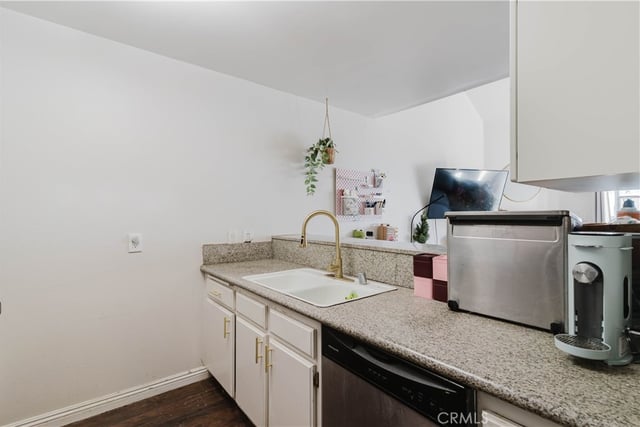 7640 Oso Avenue 311, Winnetka, CA 91306 — photo 9 of 21