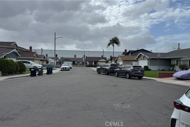 312 East 142nd Street, Los Angeles, CA 90061 — photo 3 of 3