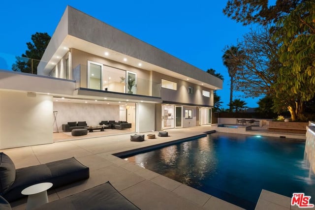 1431 Stradella Road, Los Angeles, CA 90077 — photo 34 of 38