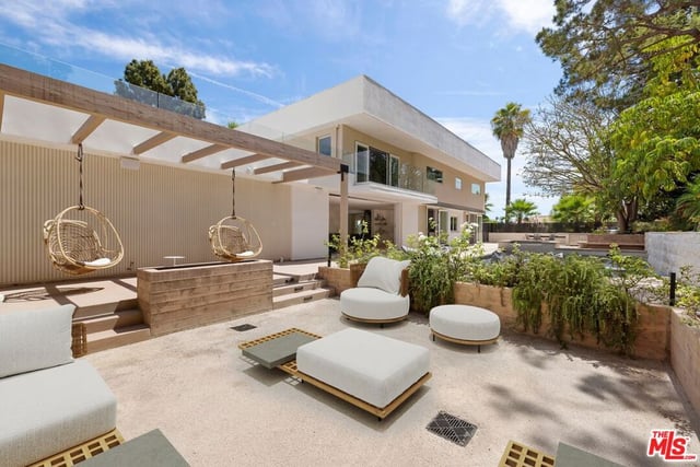 1431 Stradella Road, Los Angeles, CA 90077 — photo 35 of 38