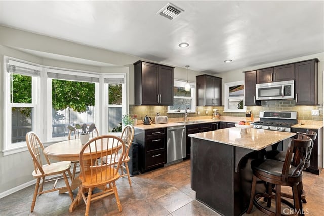 212 N Canyon Boulevard, Monrovia, CA 91016 — photo 20 of 60