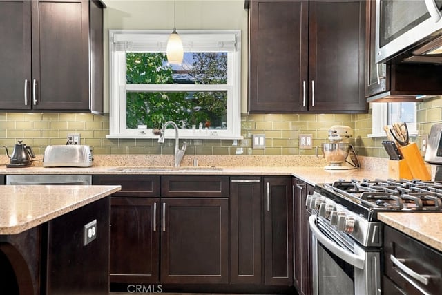 212 N Canyon Boulevard, Monrovia, CA 91016 — photo 25 of 60