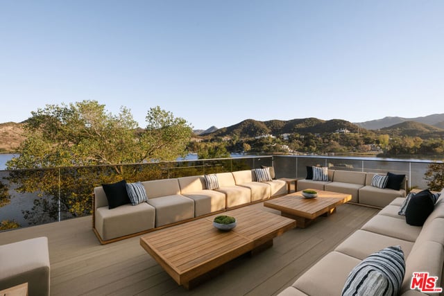 93 Lake Sherwood Drive, Westlake Village, CA 91361 — photo 28 of 34