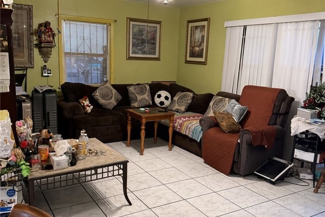 438 E 121st, Los Angeles, CA 90061 — photo 13 of 15