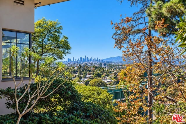 1750 Silverwood Terrace, Los Angeles, CA 90026 — photo 3 of 40