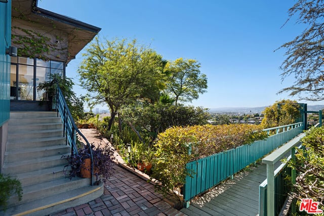 1750 Silverwood Terrace, Los Angeles, CA 90026 — photo 4 of 40