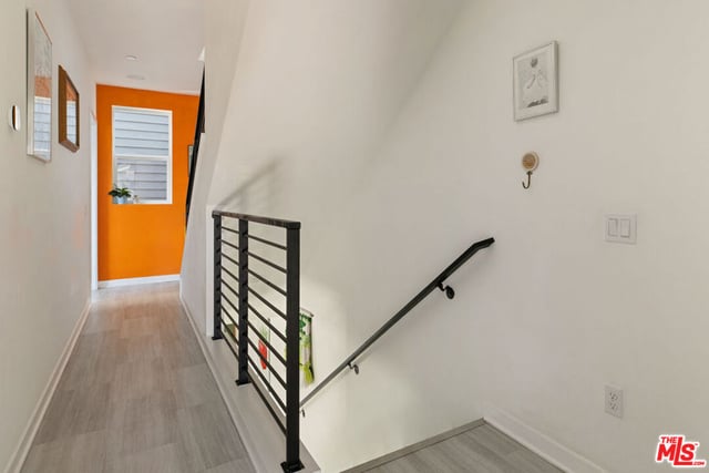3030 1/2 N Coolidge Avenue, Los Angeles, CA 90039 — photo 15 of 23