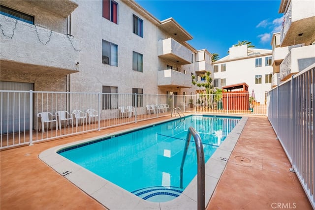 1422 Rock Glen Avenue 203, Glendale, CA 91205 — photo 24 of 28