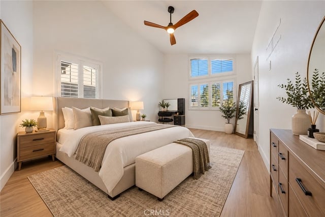 23121 Yvette, Valencia, CA 91355 — photo 16 of 27
