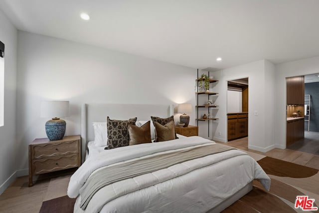 234 S Tower Drive 4, Beverly Hills, CA 90211 — photo 35 of 50