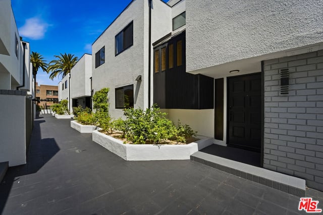 234 S Tower Drive 4, Beverly Hills, CA 90211 — photo 48 of 50