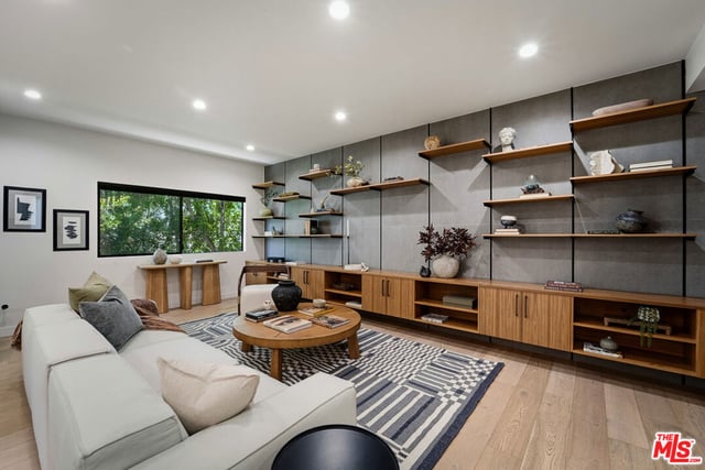 234 S Tower Drive 4, Beverly Hills, CA 90211 — photo 9 of 50