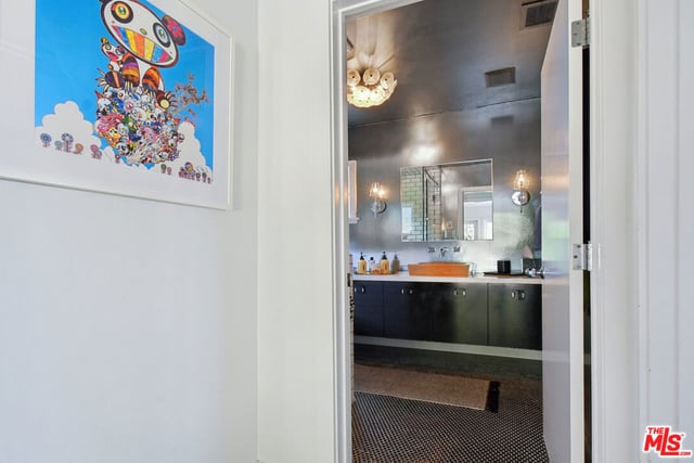2137 Sunset Plaza Dr., Los Angeles, CA 90069 — photo 54 of 74