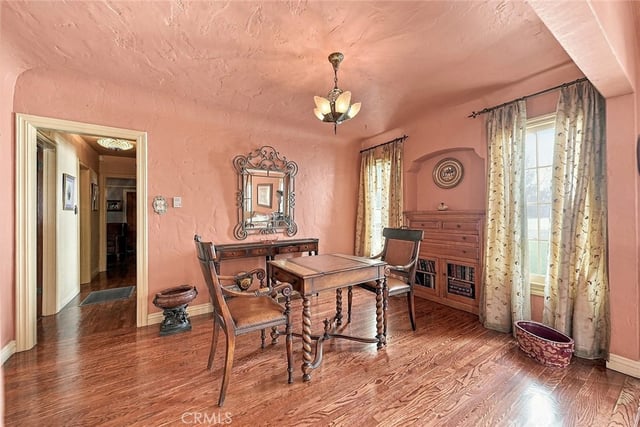 105 Claremont Avenue, Long Beach, CA 90803 — photo 7 of 36