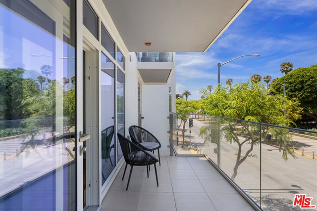 1705 Ocean Avenue 209, Santa Monica, CA 90401 — photo 16 of 44