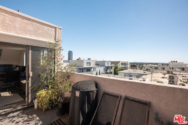 1814 Thayer Avenue 5, Los Angeles, CA 90025 — photo 13 of 19