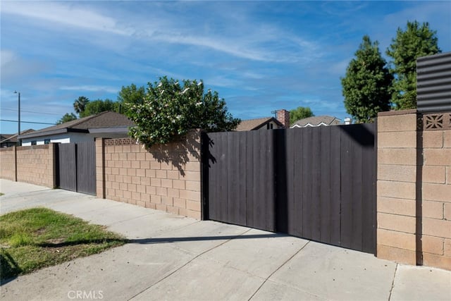 21001 Gault Street, Canoga Park, CA 91303 — photo 29 of 29