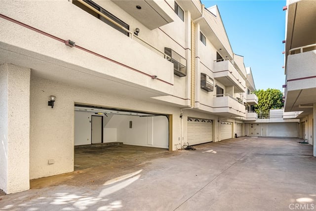 1107 W 158th 1A, Gardena, CA 90247 — photo 27 of 30