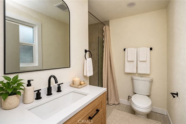 2047 W 78th Place, Los Angeles, CA 90047 — photo 17 of 30