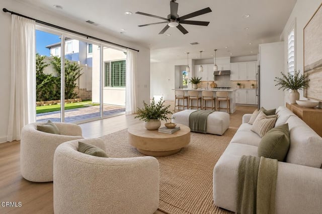 105 S Nevada Avenue, Ventura, CA 93004 — photo 2 of 51