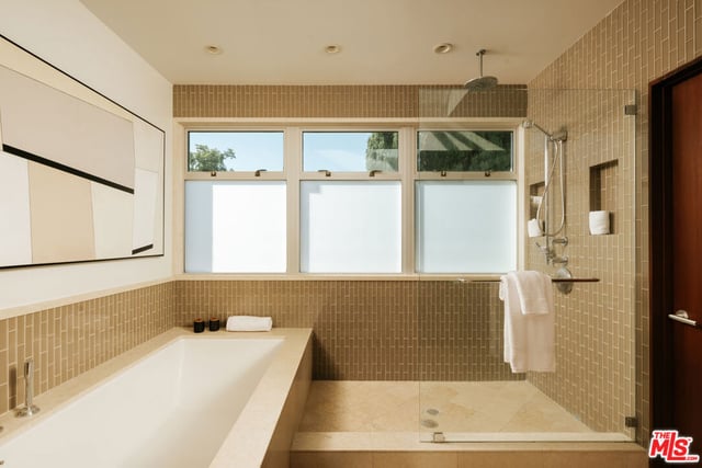 2643 34th Street, Santa Monica, CA 90405 — photo 22 of 36