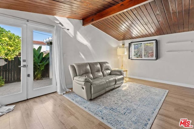 8771 Cattaraugus Avenue, Los Angeles, CA 90034 — photo 15 of 30