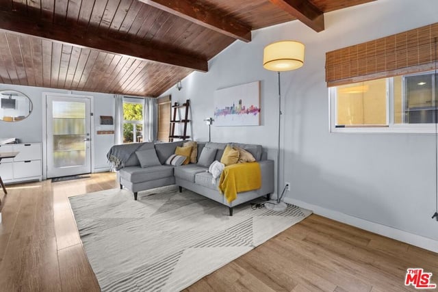 8771 Cattaraugus Avenue, Los Angeles, CA 90034 — photo 8 of 30