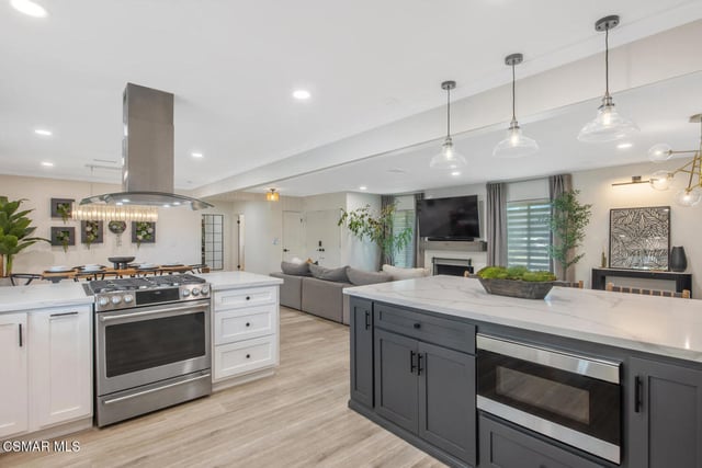 1449 Norwich Avenue, Thousand Oaks, CA 91360 — photo 4 of 41