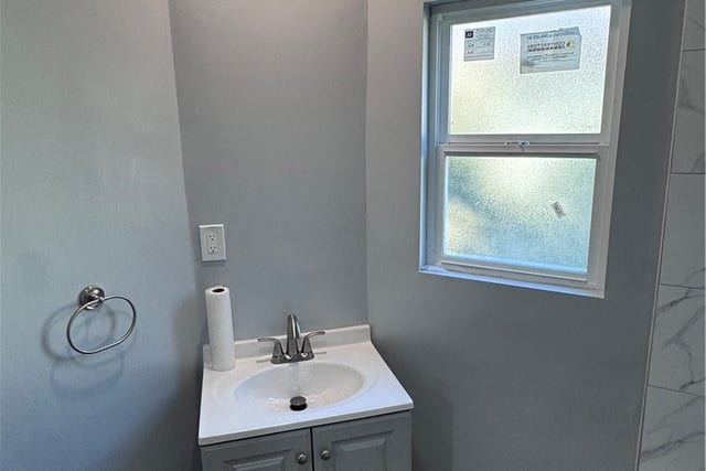 1150 W 64th Street, Los Angeles, CA 90044 — photo 29 of 38