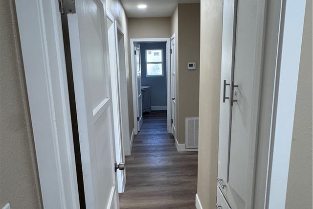 1150 W 64th Street, Los Angeles, CA 90044 — photo 37 of 38