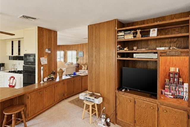27361 Sierra Highway 183, Canyon Country, CA 91351 — photo 13 of 21