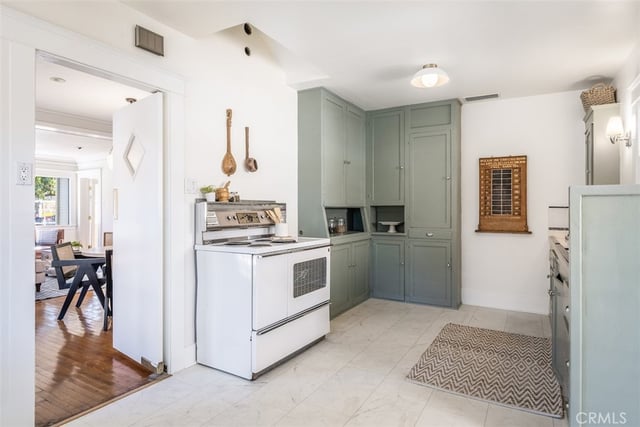 3741 E 4th Street, Long Beach, CA 90814 — photo 16 of 35