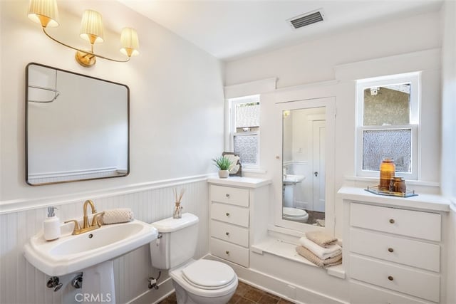 3741 E 4th Street, Long Beach, CA 90814 — photo 21 of 35