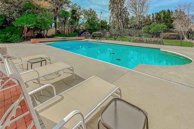 17512 Superior Street, Northridge, CA 91325 — photo 70 of 74