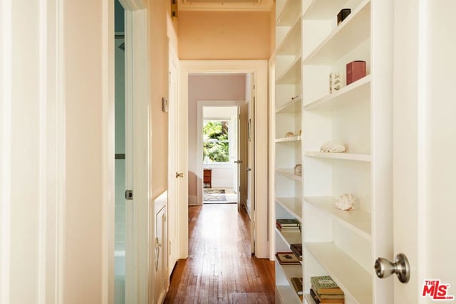 336 N Beachwood Drive, Los Angeles, CA 90004 — photo 19 of 31