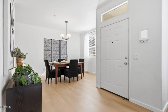87 W Shoshone Street, Ventura, CA 93001 — photo 11 of 35