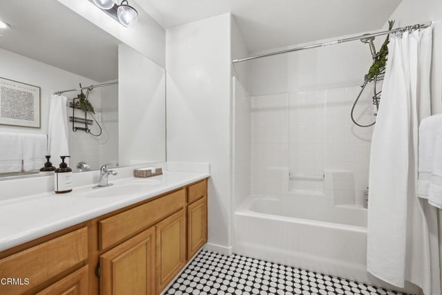 87 W Shoshone Street, Ventura, CA 93001 — photo 19 of 35