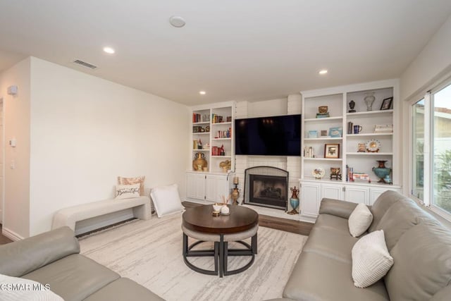 3073 Charlotte Street, Newbury Park, CA 91320 — photo 10 of 43