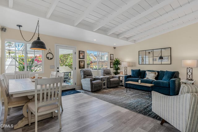 328 Santa Monica Drive, Oxnard, CA 93035 — photo 8 of 25