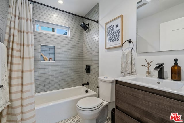 1711 Bridgeport Drive, Los Angeles, CA 90065 — photo 36 of 60