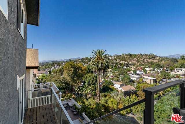 1711 Bridgeport Drive, Los Angeles, CA 90065 — photo 38 of 60