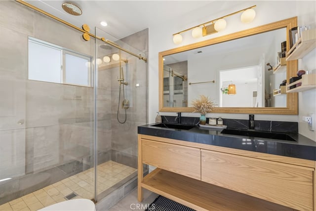 22227 Avenue San Luis, Woodland Hills, CA 91364 — photo 18 of 55