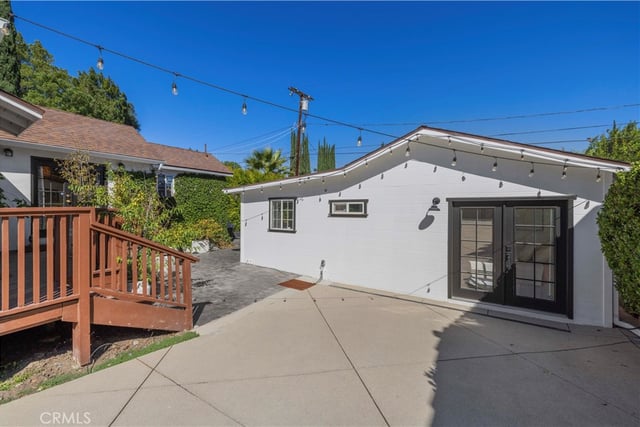 22227 Avenue San Luis, Woodland Hills, CA 91364 — photo 26 of 55