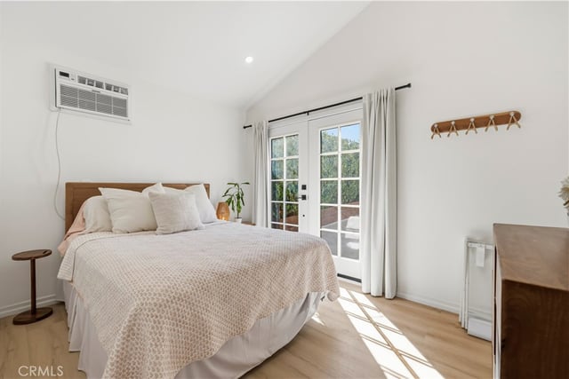 22227 Avenue San Luis, Woodland Hills, CA 91364 — photo 34 of 55