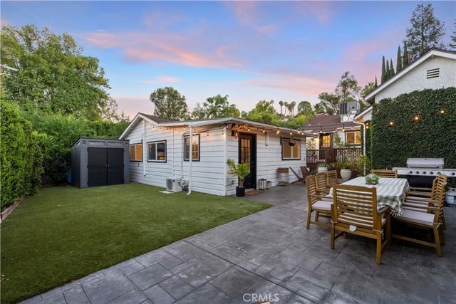 22227 Avenue San Luis, Woodland Hills, CA 91364 — photo 42 of 55