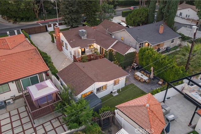 22227 Avenue San Luis, Woodland Hills, CA 91364 — photo 51 of 55