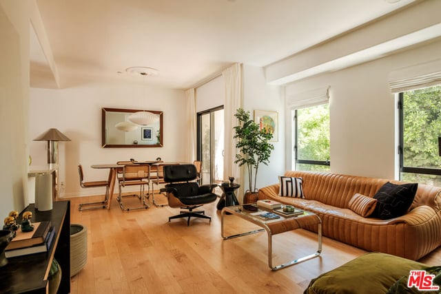 14322 Dickens Street 2, Sherman Oaks, CA 91423 — photo 12 of 50