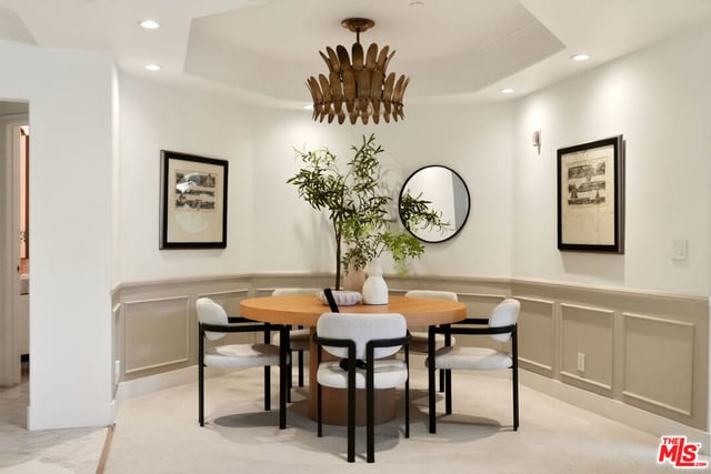 128 N Swall Drive 205, Los Angeles, CA 90048 — photo 10 of 31