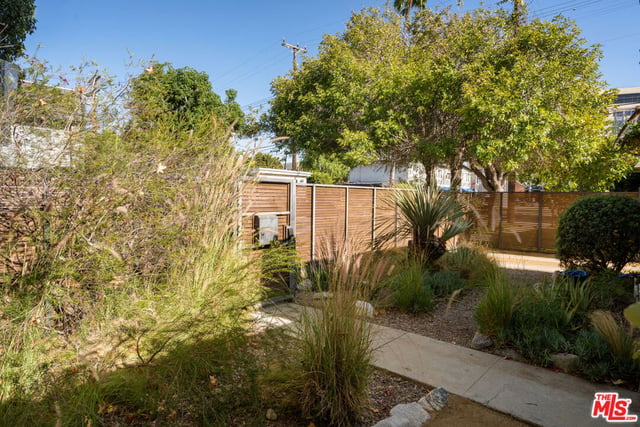 3001 Beach Avenue, Venice, CA 90291 — photo 29 of 31