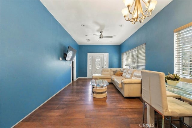 1345 W 89th, Los Angeles, CA 90044 — photo 3 of 43